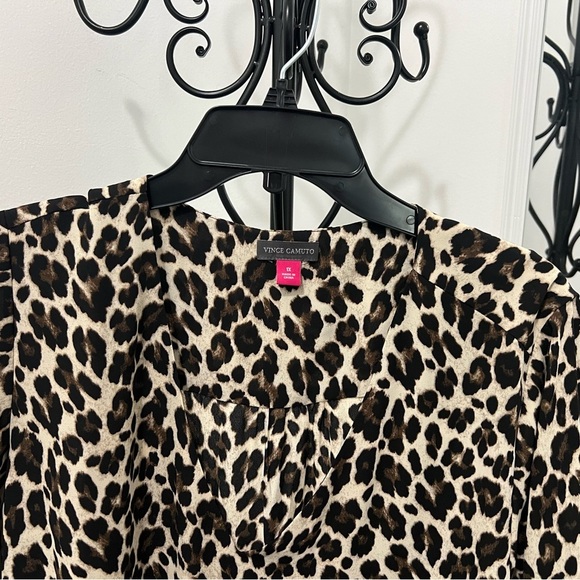 Vince Camuto Brown and Cream Bell Sleeve Blouse with Relaxed Fit - Picture 3 of 10